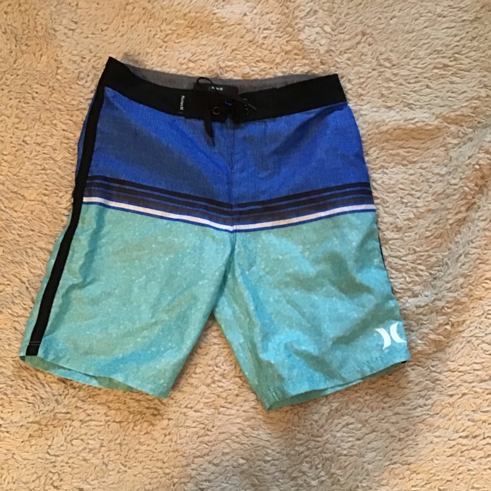 🌻Hurley boys swimsuit trunks blue